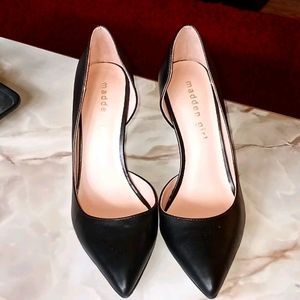 🦘NWOT MADDEN GIRL PUMPS